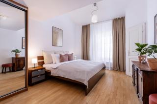 TurnKey I Old Town 5BR Loft Apartment - Praga - 4