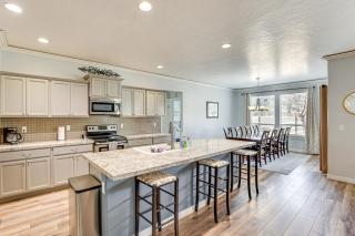 Kuna Group Getaway with Patio and Grill - Kuna - 6