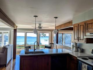 Lone Pine Oceanfront Cottage - Prospect Harbor - 5