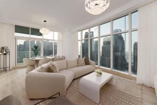 Exquisite 2-Bedroom with Panoramic Marina view - 0