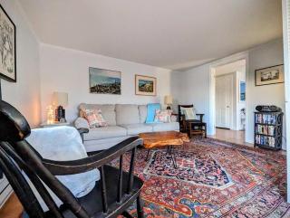NEW Beachy Watering Cove Cottage - 0