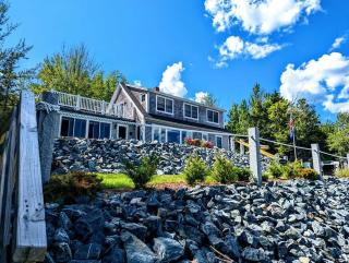 Oceanfront Jellison Beach House - Hancock - 8