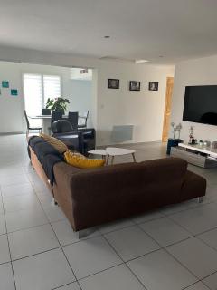 Single-story villa with pool - Pia - 2
