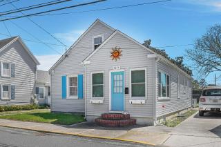 Timeout - Lovingly renovated cottage close to Downtown! - Chincoteague - 0