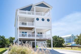 Dietrich Beach House - Carolina Beach - 9
