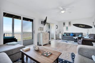 Starfish on the Channel - New waterfront townhome with golf cart! - - 1