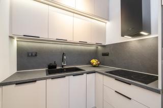 PNOĒ Luxury Apartments - Lourdata - 8