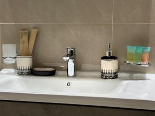 ASHRI Deluxe Studio in DSO, Near Silicon Mall - 2