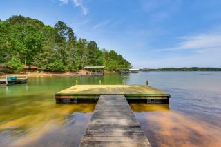 Waterfront Townville Home with Hot Tub and Dock! - Townville - 9