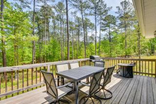 Waterfront Townville Home: Hot Tub & Lake Access! - 9