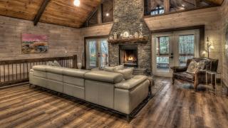 Cardinal Lodge - 9