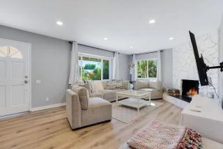The Pentland Retreat - Los Angeles - 6