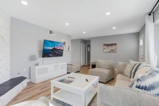 The Pentland Retreat - Los Angeles - 4