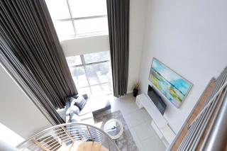 Penthouse Loft & Striking Views - Johannesburg - 3