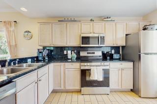 Bay Dancer Condominiums Unit 5 - 4