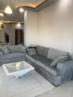Modern Beachfront Apartment - Hurghada - 3