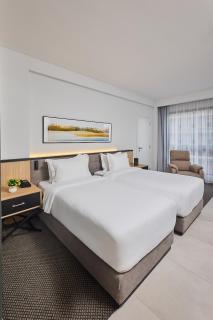 The View - Saint George Hotel - 6