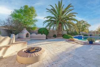Luxe Pool BBQ & Backyard Paradise - Goodyear - 8