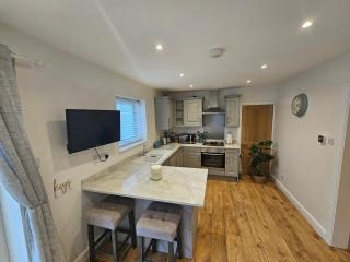 5A Sandscroft - Broadway - 9