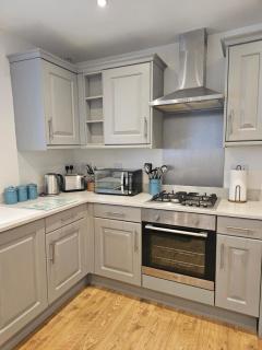 5A Sandscroft - Broadway - 2