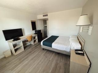 Motel 6-Holbrook, AZ - 2