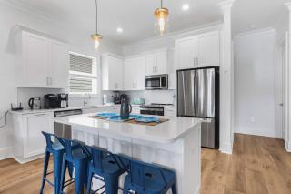 Whimsical Way 4 beds 4 baths NEW near Beach - Gulf Shores - 3