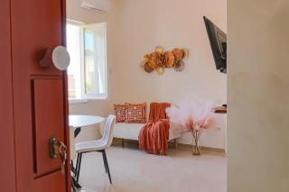 Residenza Lucano - Appartamento Red - Monserrato - 0