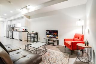Spacious and Bright West Hollywood Pool & Gym - Los Angeles - 6