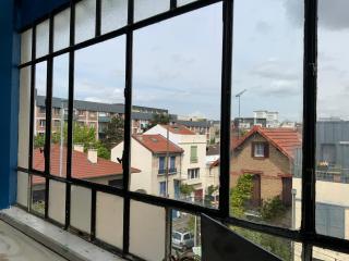 LOFT 2 stations from Paris RER B Laplace - 8