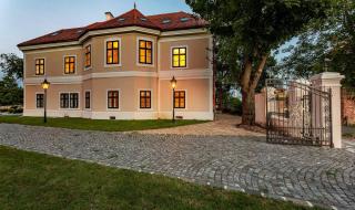 Kaštieľ Nána - Nána - 2
