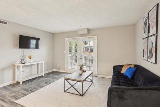 Crest At East Cobb 1812e Comfort Spacious 2bd 2bt - Marietta - 9