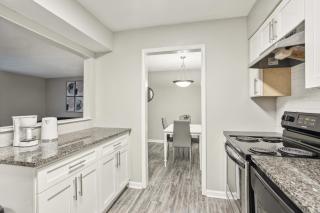 Crest at East Cobb 1812E Comfort spacious 2Bd 2Bt - 1