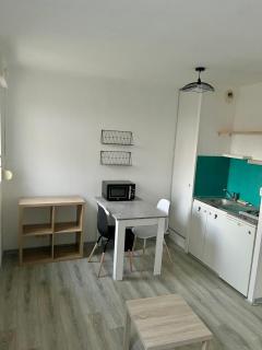 Studio calme proche de la gare - Amiens - 2