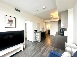 Super View Condo Next to 404Hwy & Fairview Mall - Toronto - 2
