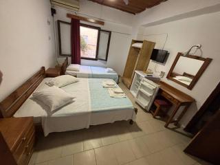 Stelios Rooms to Rent - 3