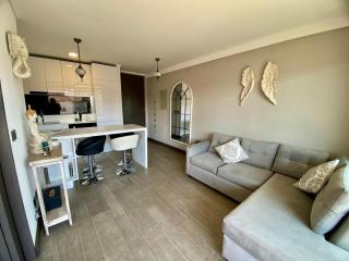 King bed, 360 TV, terrace dining room and more Cantagallo - Santiago - 3