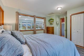 Loft on Connelly - 2