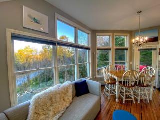 RE79 Sunny Bretton Woods Private Home - Carroll - 1