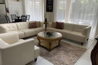 Emerald Island Resort : Pool & Games Room - 2