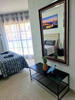Apartamentos ZANCA CITY CENTER free luggage storage - Málaga - 9