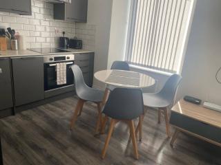 Dundee Apartment - sleeps 4 - Pet Friendly - Dundee - 4