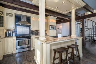 Waterfront with VIEW and SPA - 8