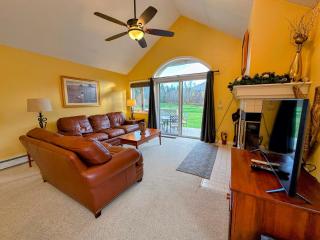 FV36 Sunny and homey Fairway Village Townhome right on the Mount Washington Hotel golf course AC - Carroll - 8