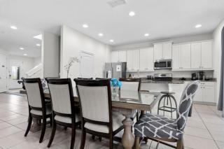 320-6-PC-Pet Friendly 6 bedroom home with game room - 2