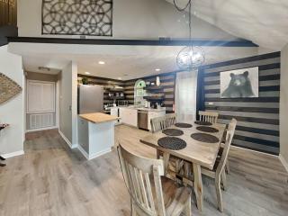 Hilltop Hideaway - Gatlinburg - 4