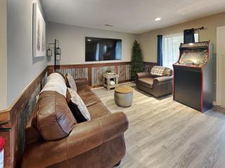 Hilltop Hideaway - Gatlinburg - 1