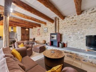 Holiday Home in Saint-Beauzire with Garden and Private Terrace - Saint-Beauzire - 3