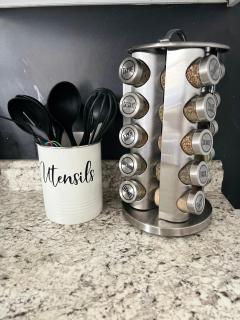 Newly renovated home, firepit, game room, grill - 9