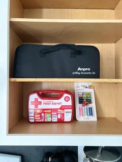 Newly renovated home, firepit, game room, grill - 1