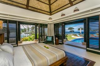 Wavi Island - - 6